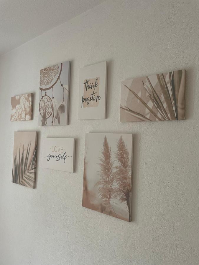 Kingsize Bett Boho Apartment Mit Tiefgarage Naehe Salzburg Freilassing Kültér fotó